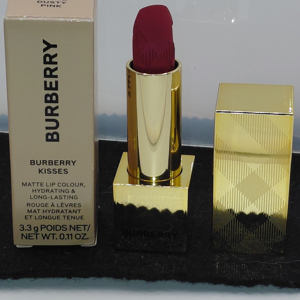 Burberry Kisses Matte Lipstick in #39 Dusty Rose, NIB